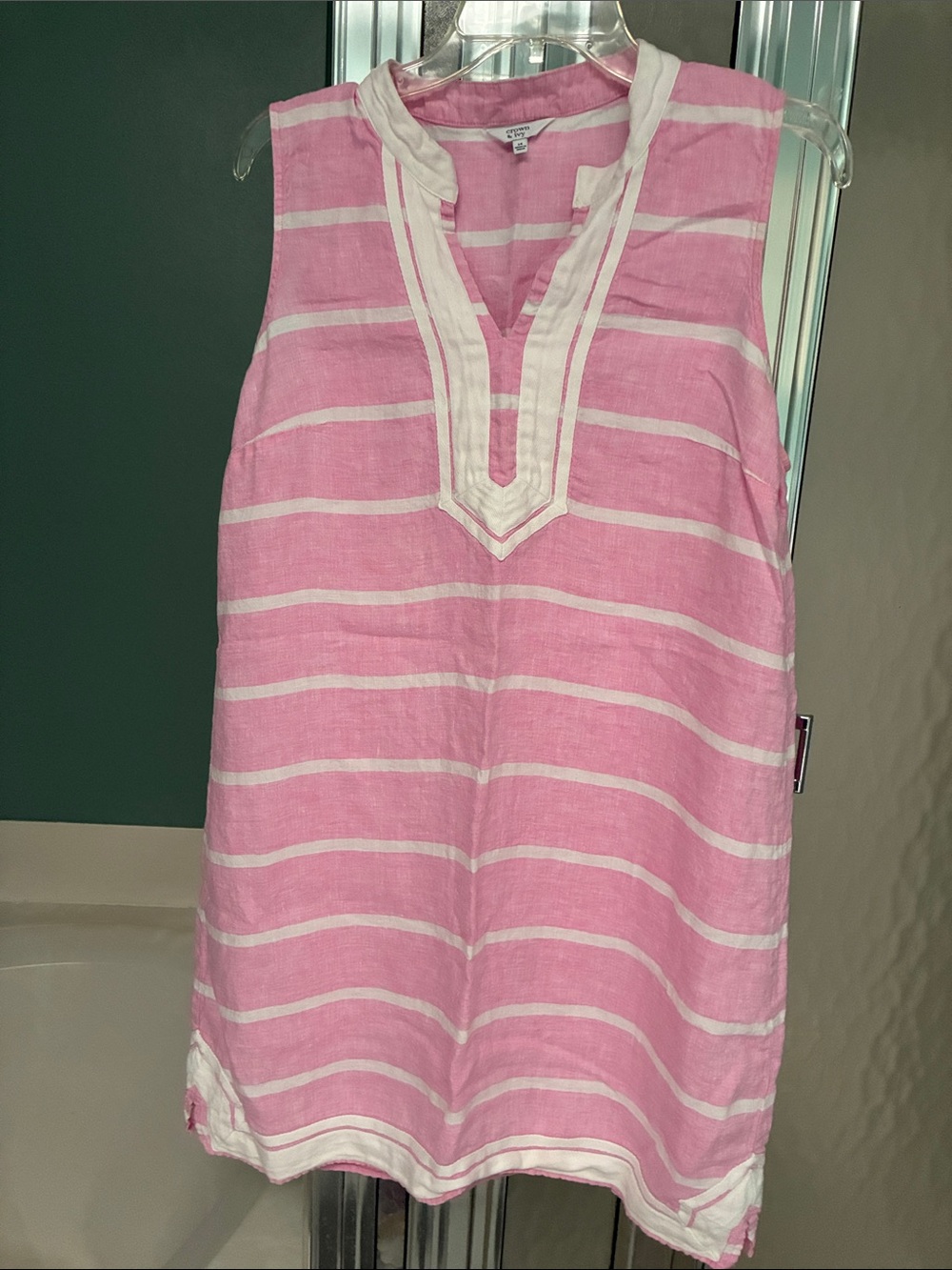 crown & ivy Pink and White Striped Sleeveless Tunic Dress